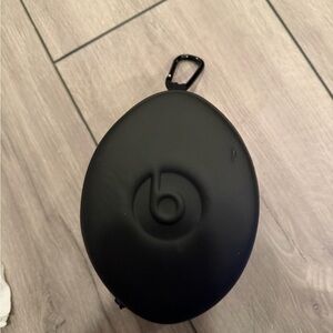 Beats by Dre Black Over-Ear Headphones